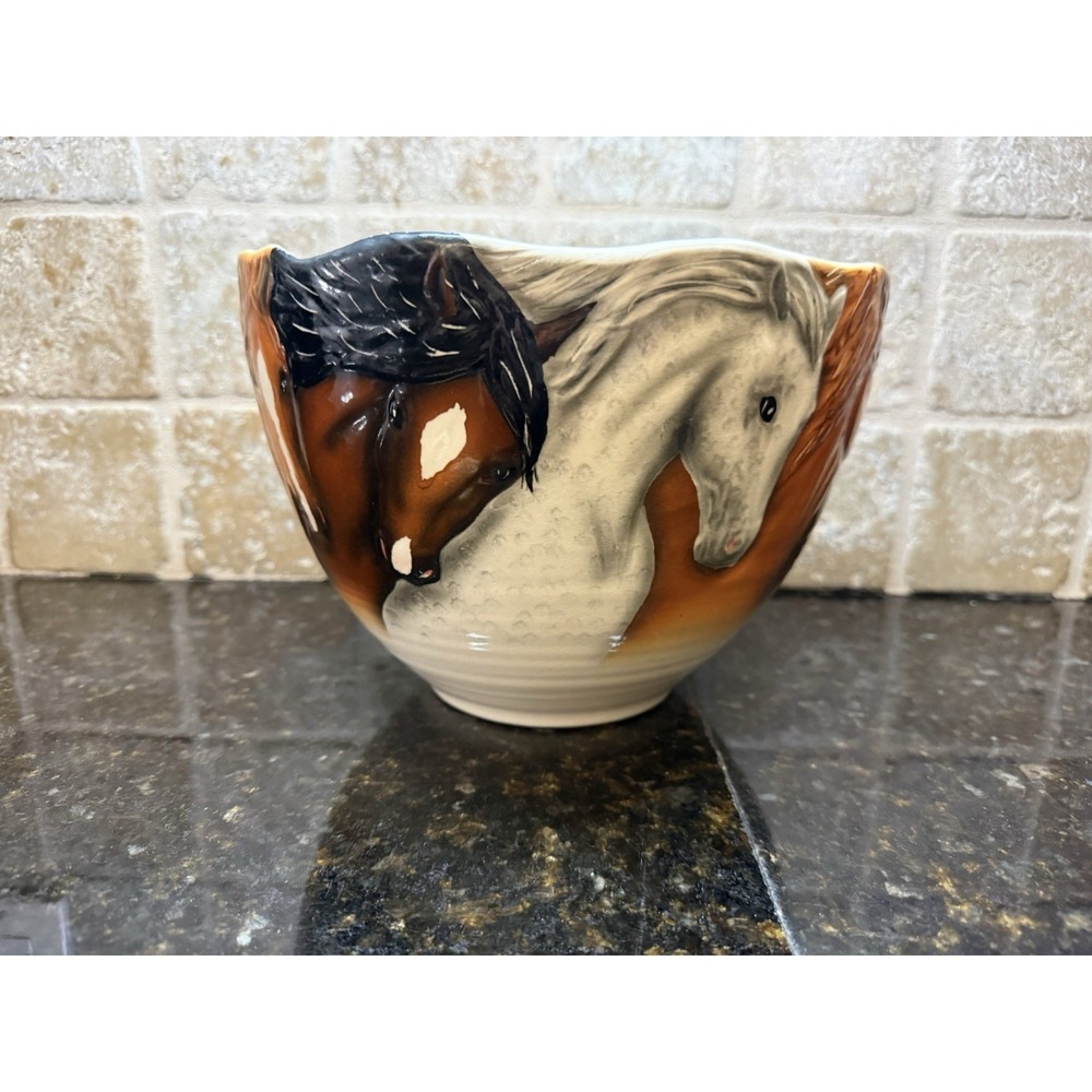 Vtg. Rare Horse Bowl Equestrian 1991 Happy Appy Valley Studio 9" Kentucky Derby